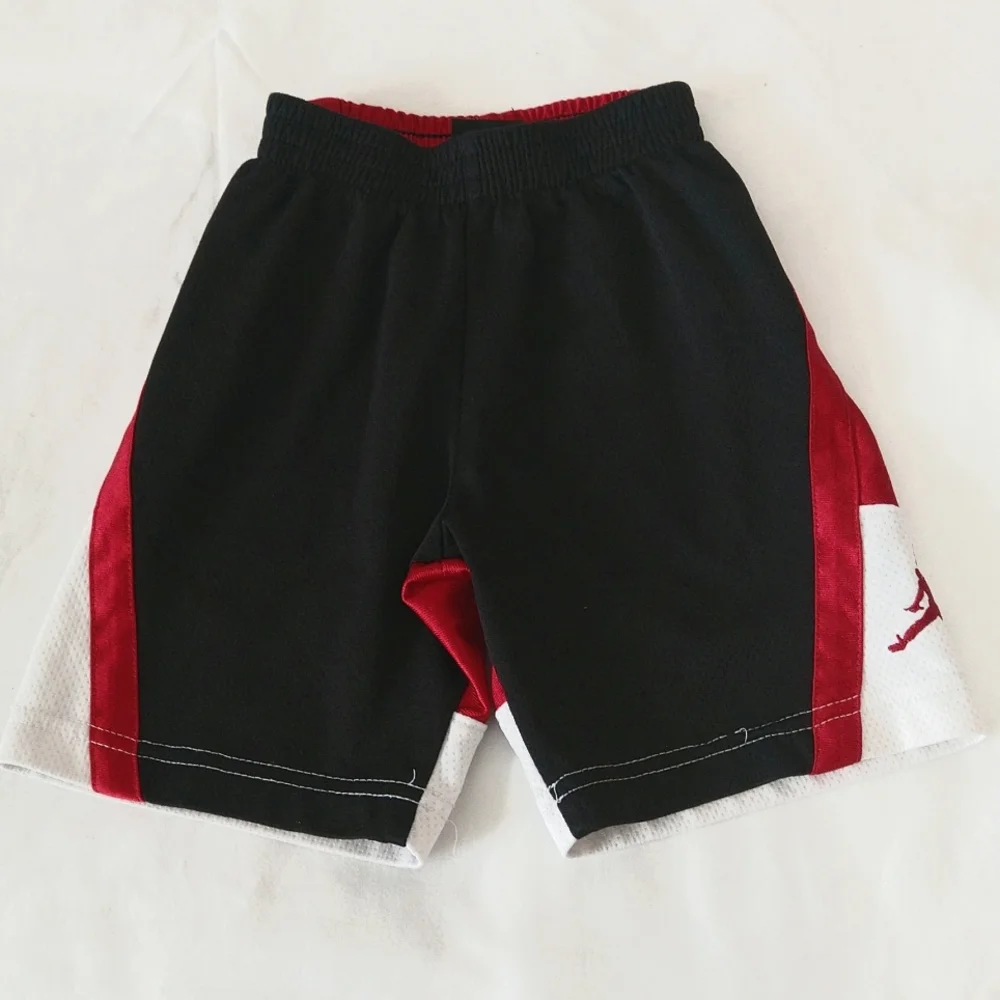 JORDAN A I R - black , red ,& white boys matching active, sports sets size 4 . - Picture 9 of 14